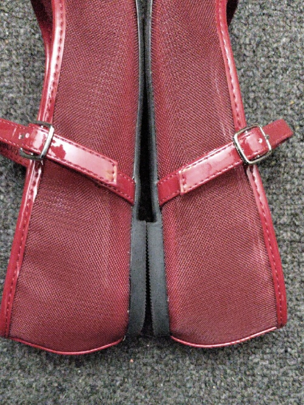 Steve Madden Women's Red Mesh Mary Jane Flats - Picture 8 of 10